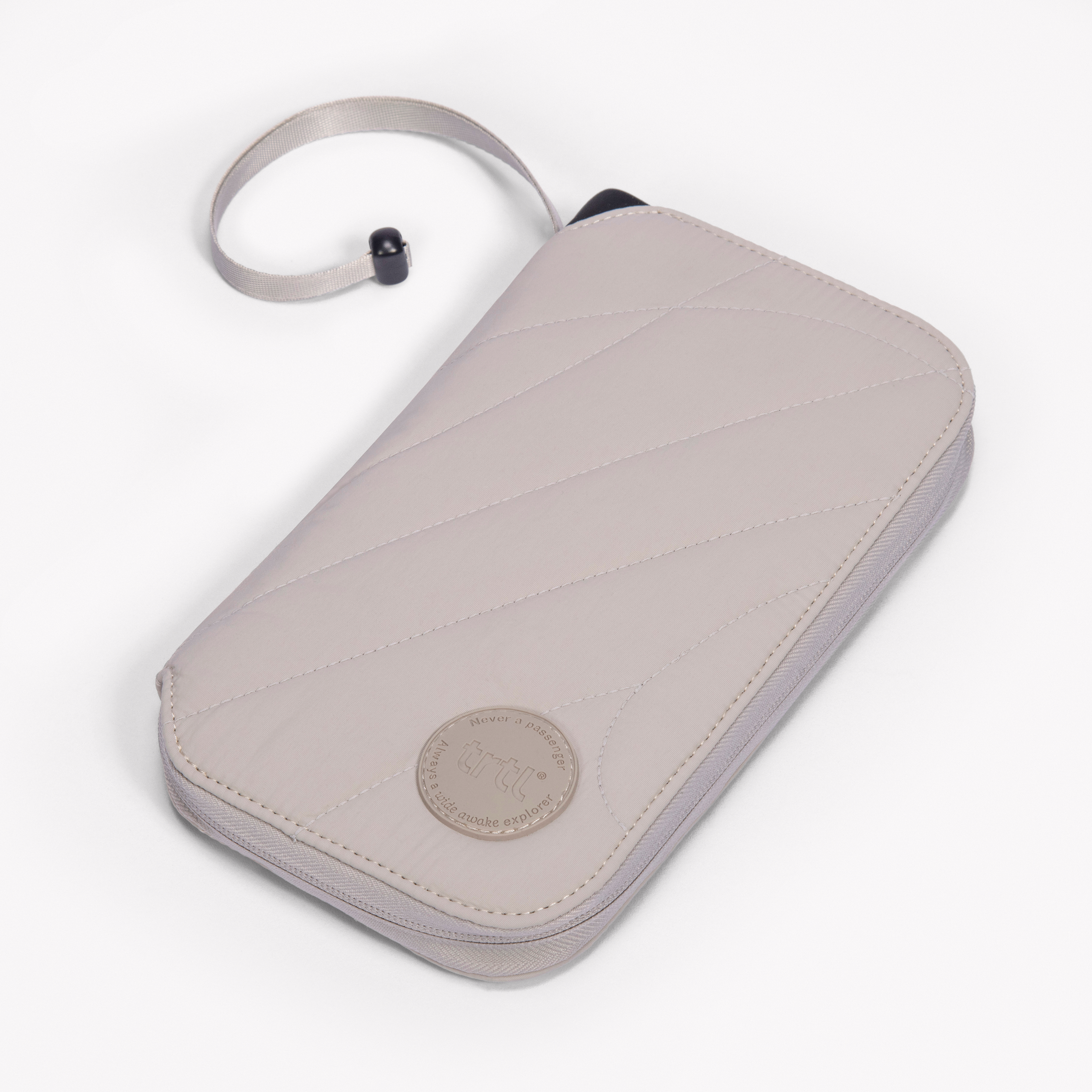 Trtl Travel Wallet